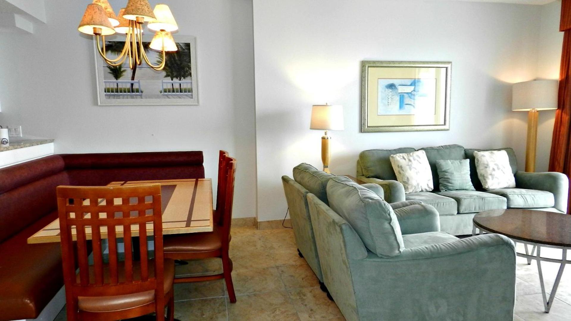 2 Bedroom Direct Oceanfront Wyndham Ocean Walk - Daytona Funland 2226 Appartamento Daytona Beach